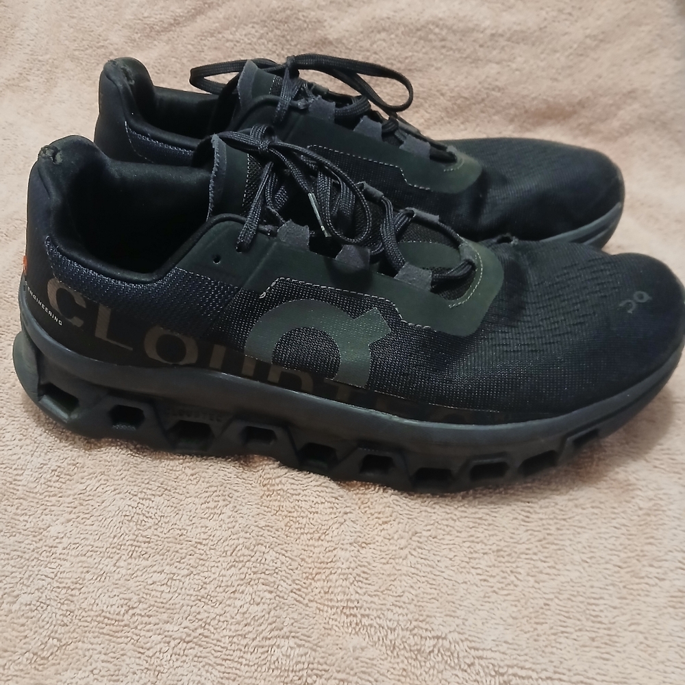 On Running Cloud Running Sneakers — Black